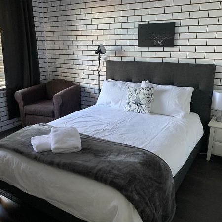 Kings Avenue Motel Saint Arnaud Екстериор снимка
